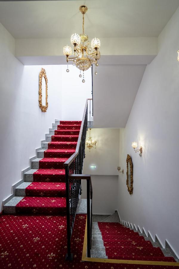 Hotel N Residence Timişoara Extérieur photo