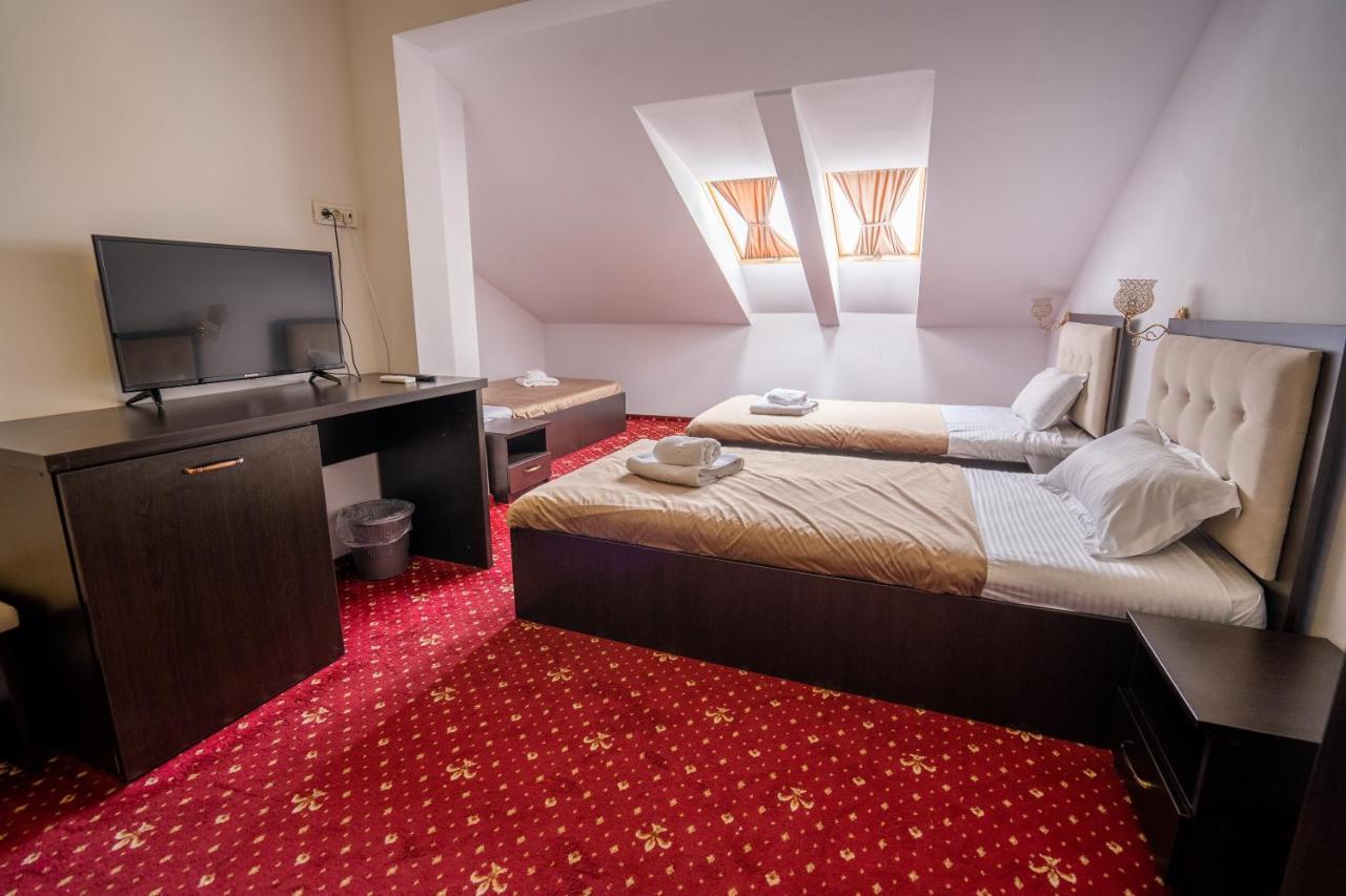 Hotel N Residence Timişoara Extérieur photo