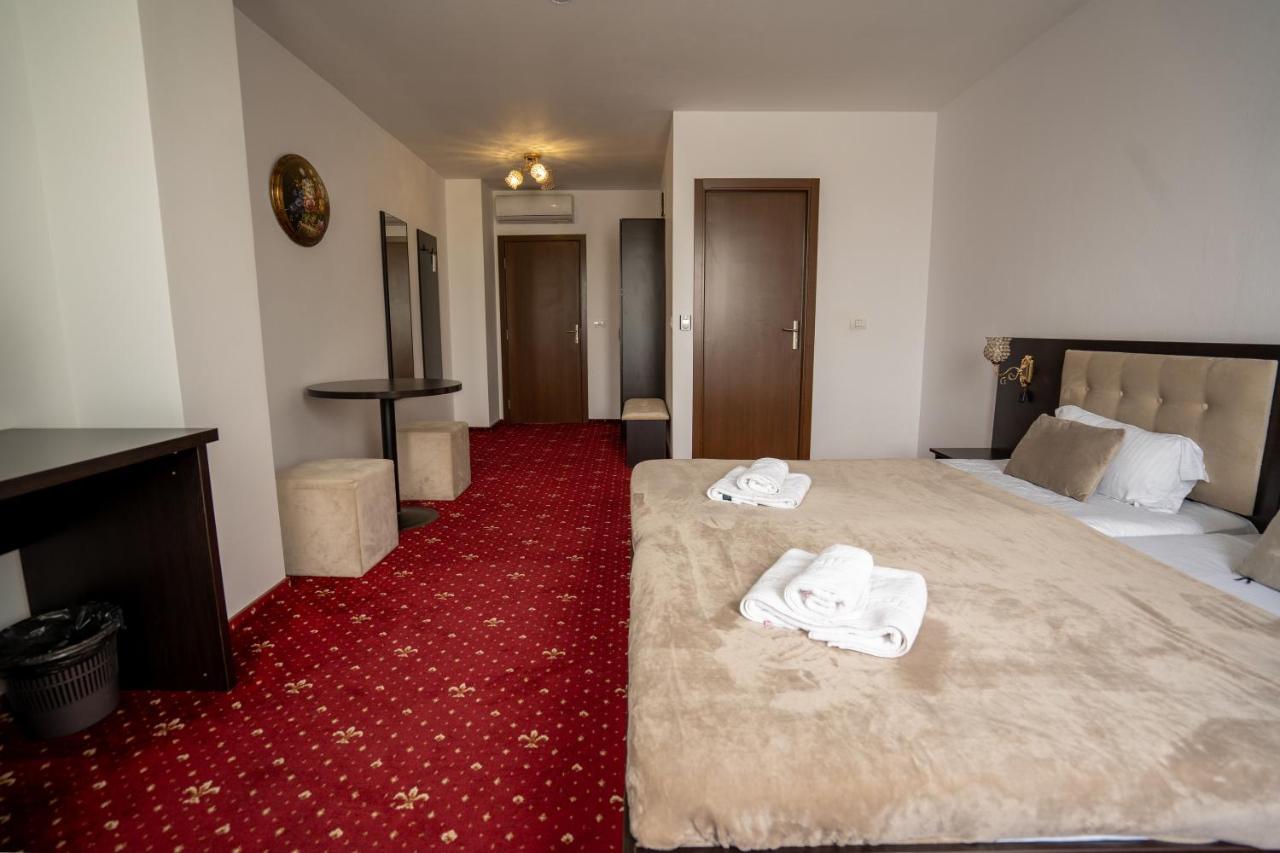 Hotel N Residence Timişoara Extérieur photo