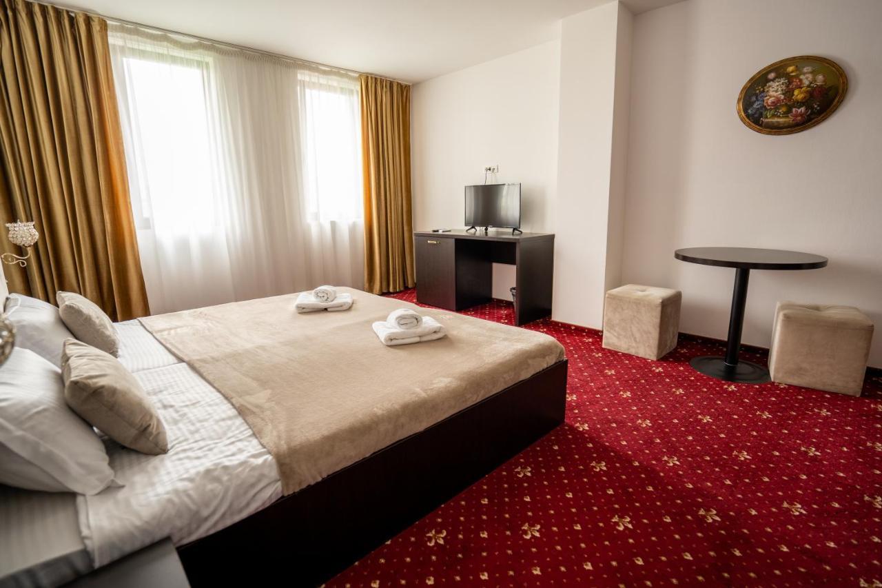 Hotel N Residence Timişoara Extérieur photo
