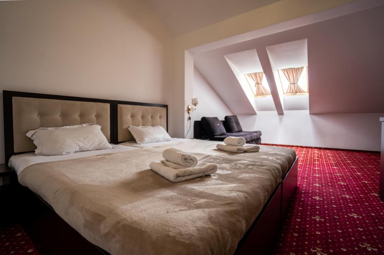 Hotel N Residence Timişoara Extérieur photo